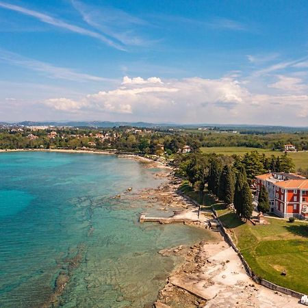 Villa Valdepian Apartments Савудрия Экстерьер фото