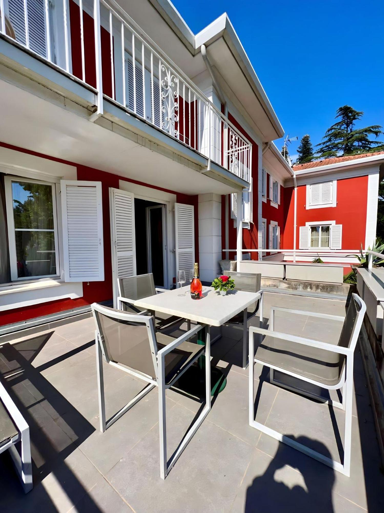 Villa Valdepian Apartments Савудрия Экстерьер фото